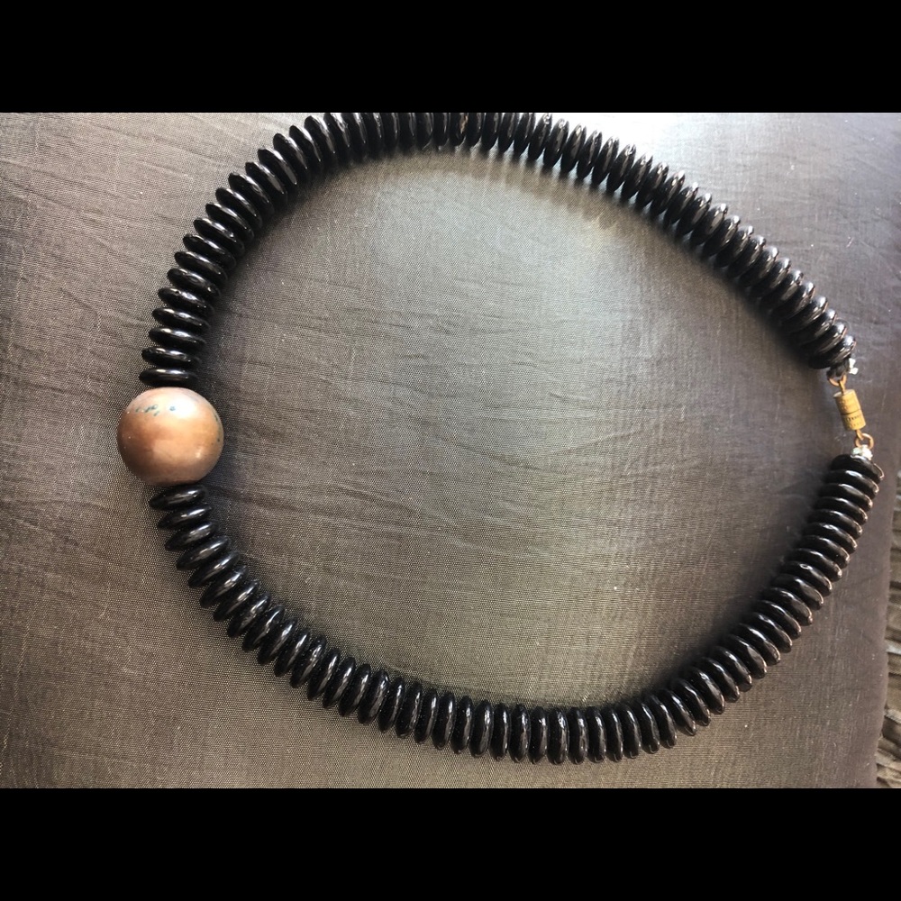Vintage black/bronze bead choker necklace